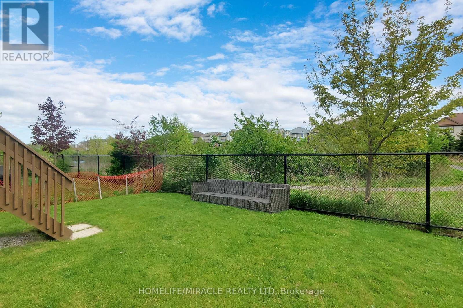 1042 Tock Close, Milton, Ontario  L9T 8G8 - Photo 42 - W12807632