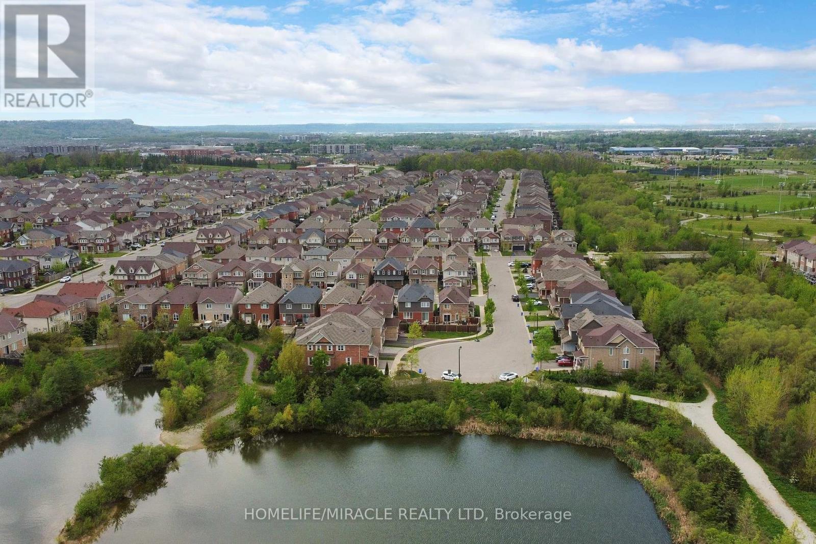 1042 Tock Close, Milton, Ontario  L9T 8G8 - Photo 49 - W12807632