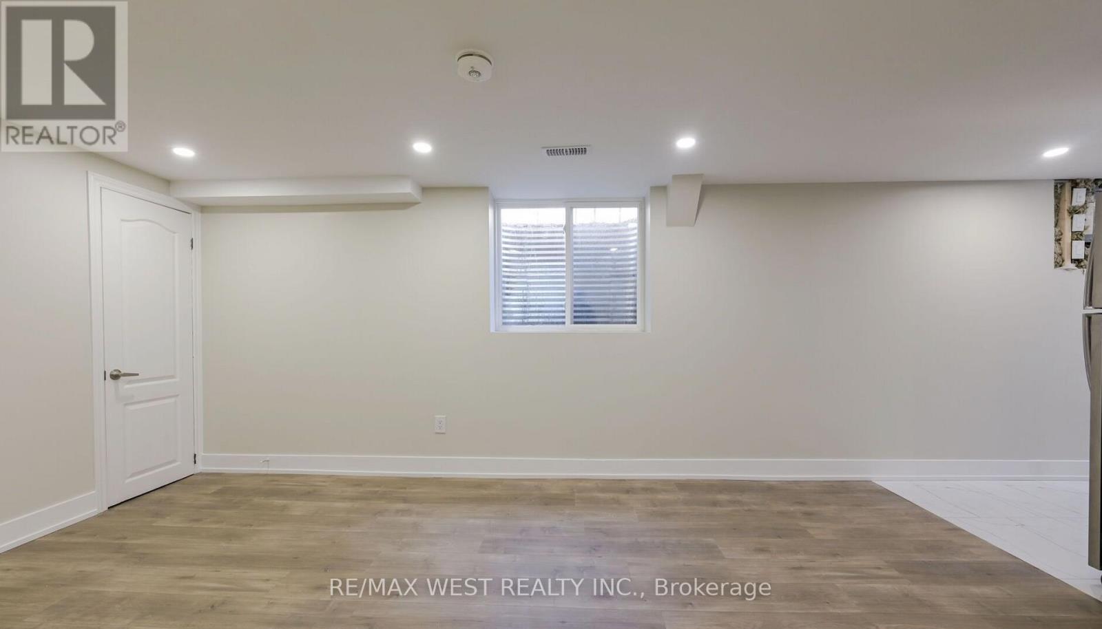 Basement - 15 Flavian Crescent, Brampton, Ontario  L6T 3P2 - Photo 8 - W12807634