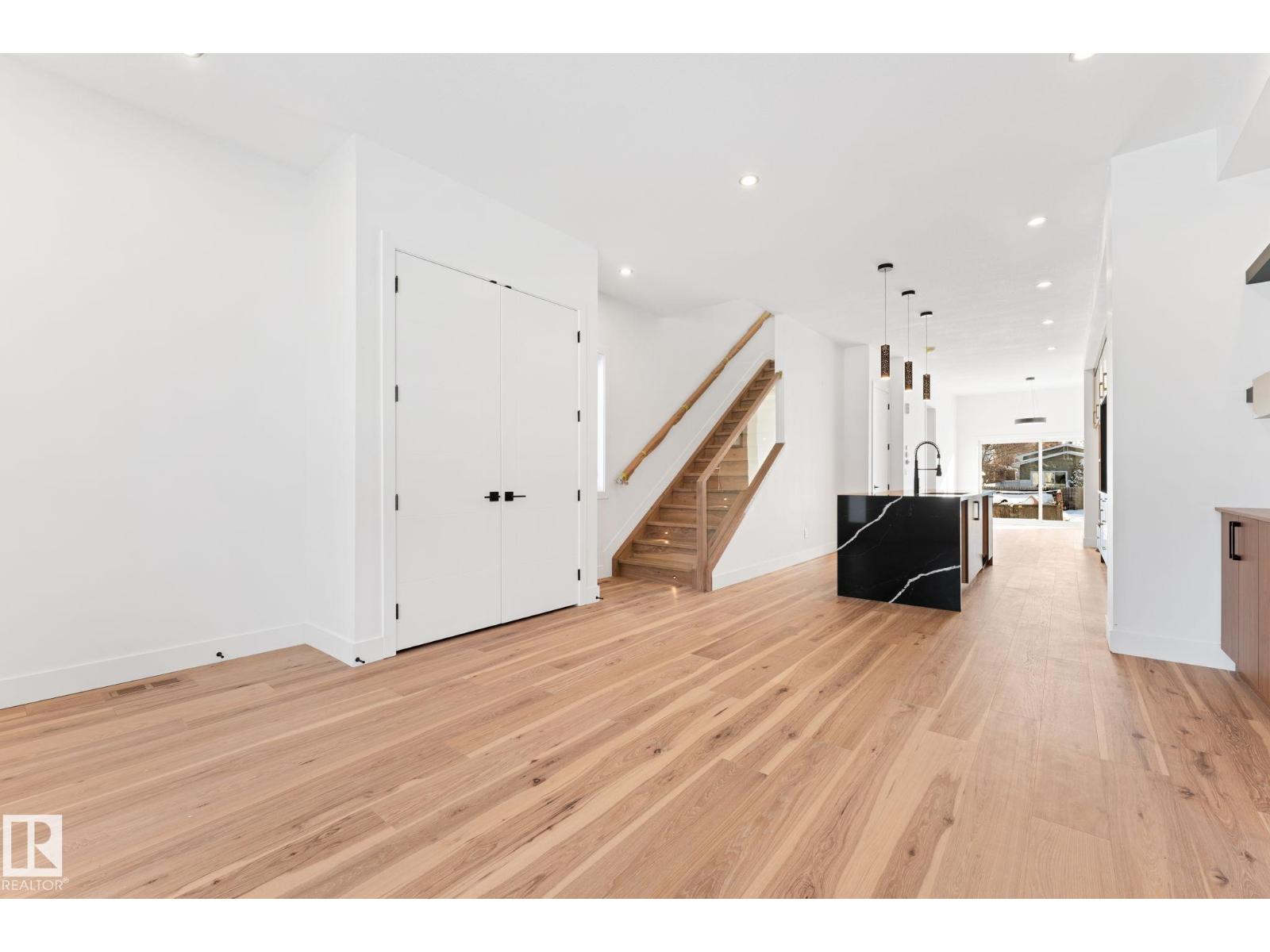 11019 132 Street Nw, Edmonton, Alberta  T8N 7K9 - Photo 4 - E4472913