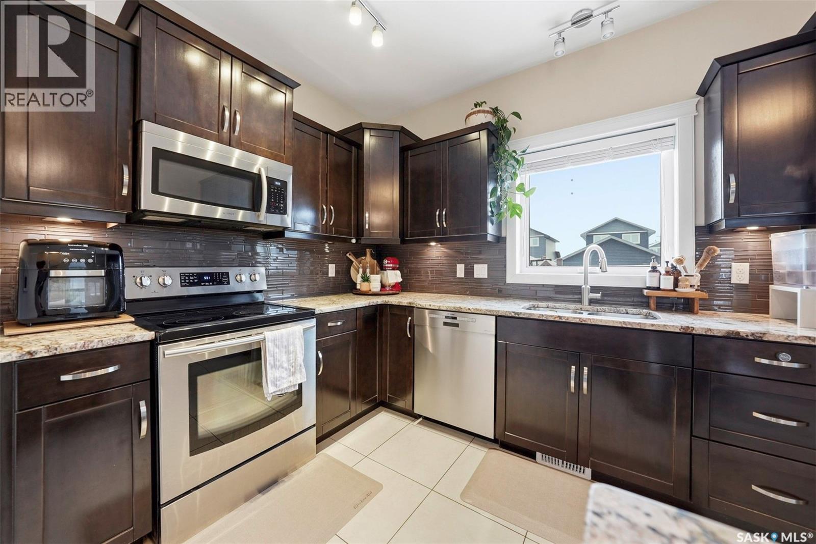 417 Golden Willow Way, Warman, Saskatchewan  S0K 4S2 - Photo 14 - SK028954