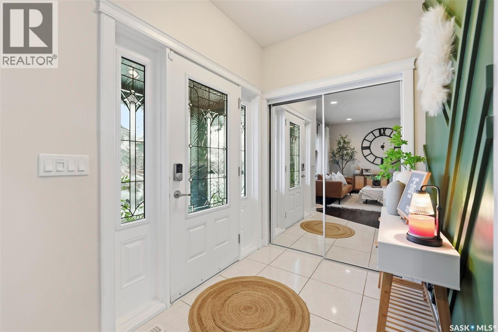 417 Golden Willow Way, Warman, Saskatchewan  S0K 4S2 - Photo 3 - SK028954