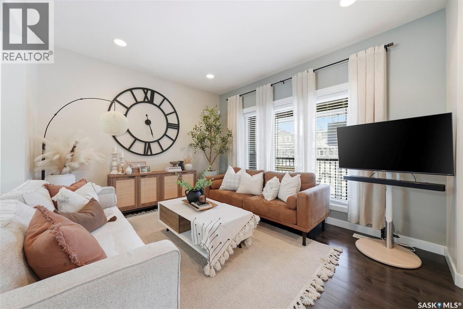 417 Golden Willow Way, Warman, Saskatchewan  S0K 4S2 - Photo 4 - SK028954