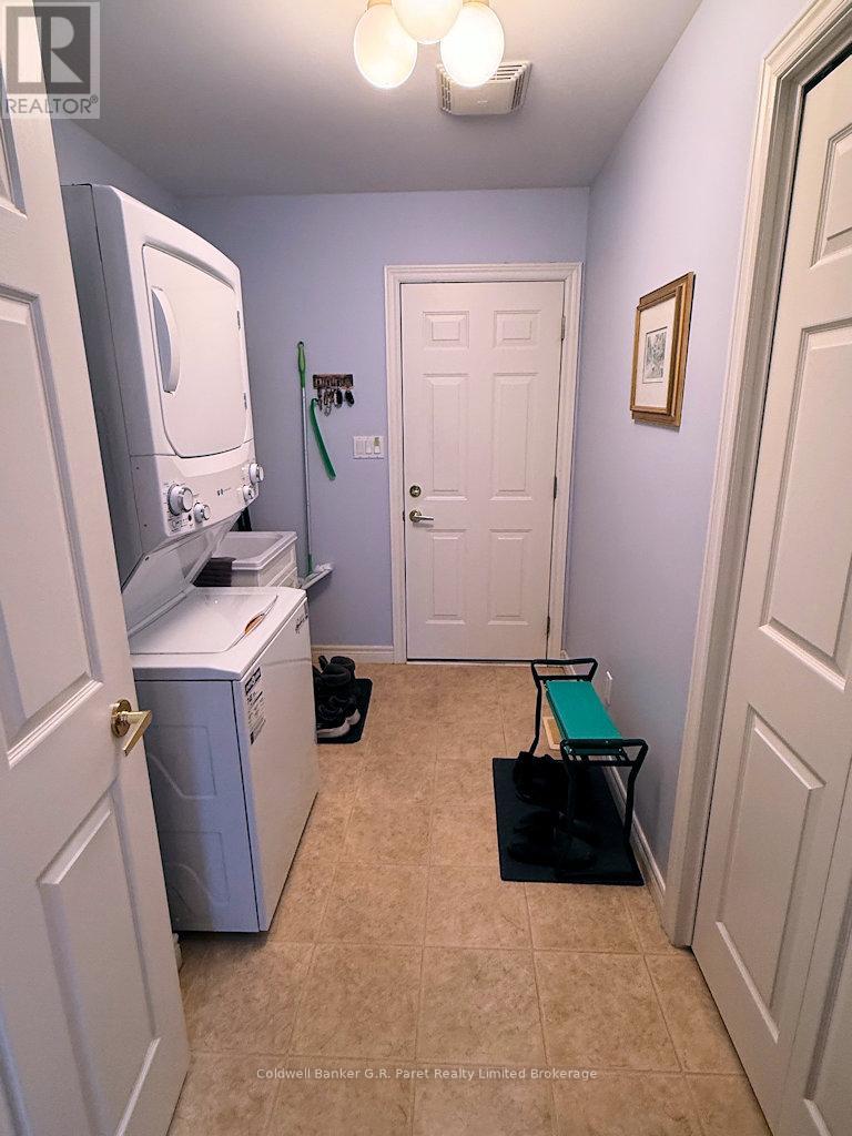 224 Baldwin Street, Tillsonburg, Ontario N4G 5W3 - Photo 13 - X12807804