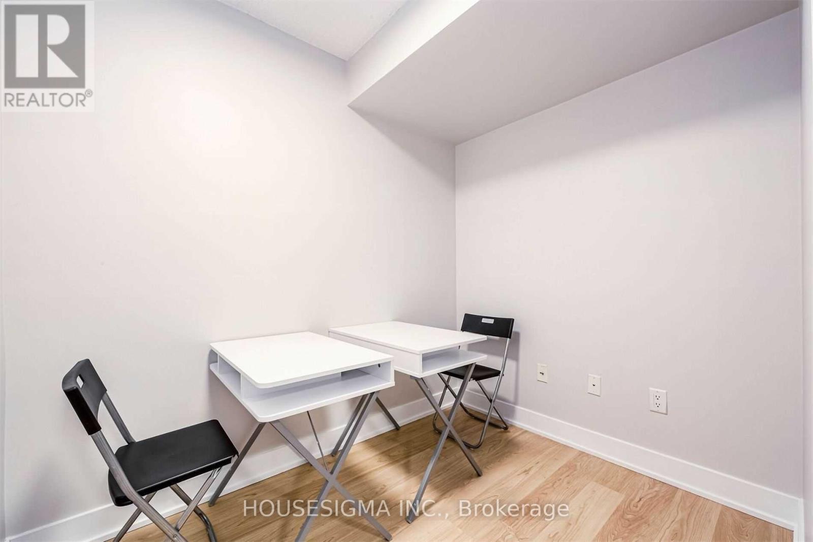 1117 - 20 Blue Jays Way, Toronto, Ontario  M5V 3W6 - Photo 16 - C12668090