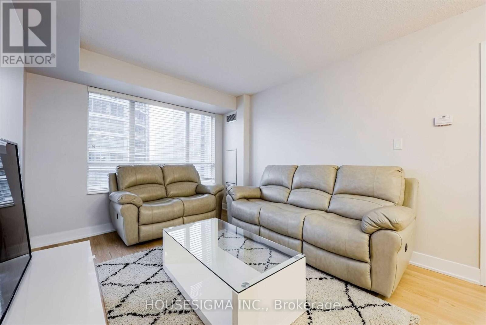 1117 - 20 Blue Jays Way, Toronto, Ontario  M5V 3W6 - Photo 5 - C12668090