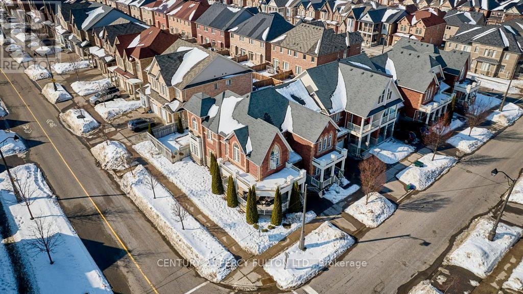 78 Brock Avenue, Markham, Ontario  L6C 0S9 - Photo 3 - N12800268