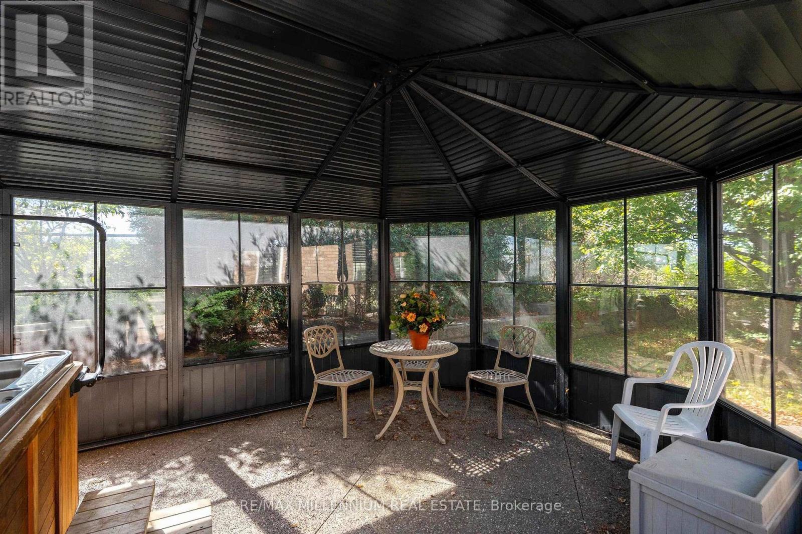 188 Blue Mountain Drive, Hamilton, Ontario  L0R 1P0 - Photo 36 - X12521178