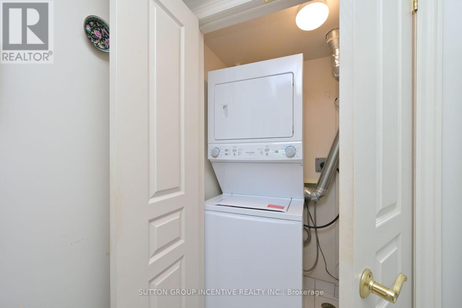 311 - 4 Briar Hill Heights, New Tecumseth, Ontario  L9R 1Z7 - Photo 14 - N12430973