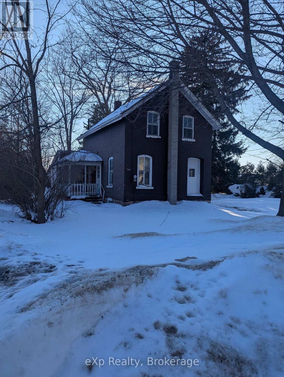 740 Elma Street W, North Perth (Listowel), Ontario  N4W 1W5 - Photo 1 - X12807728