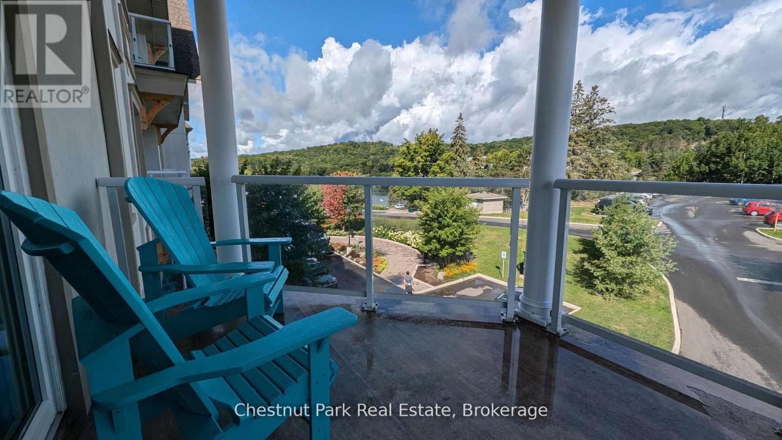 316 - 25 Pen Lake Point Road, Huntsville (Chaffey), Ontario  P1H 1A9 - Photo 1 - X12807764