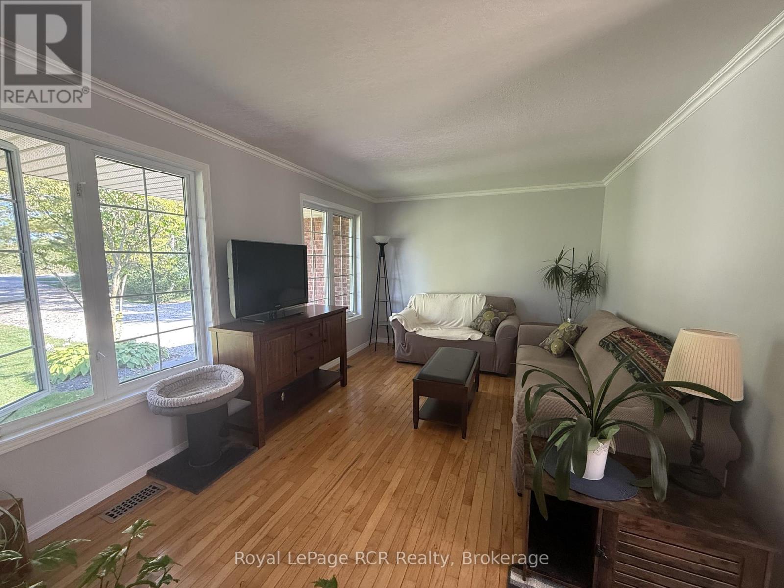 9632 Concession Rd 4 N, Wellington North, Ontario  N0G 2L0 - Photo 21 - X12807786