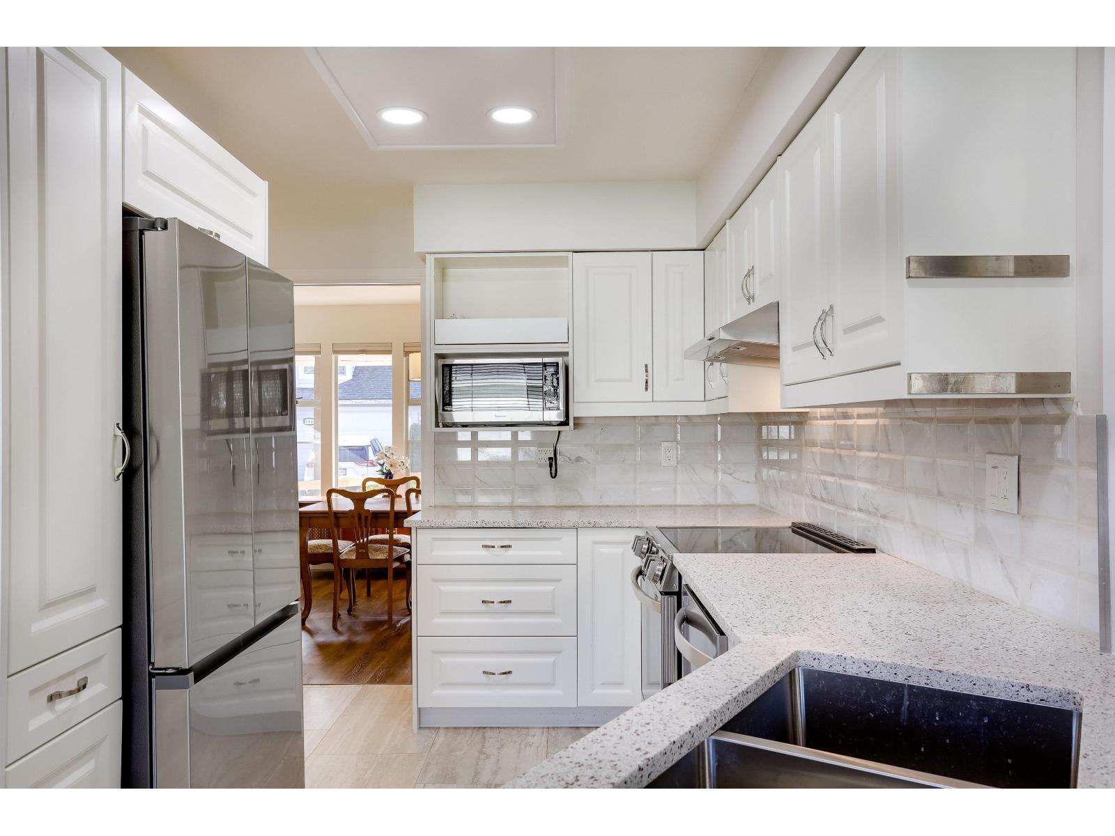 112 14280 19a Avenue, Surrey, British Columbia  V4A 8W3 - Photo 4 - R3091694