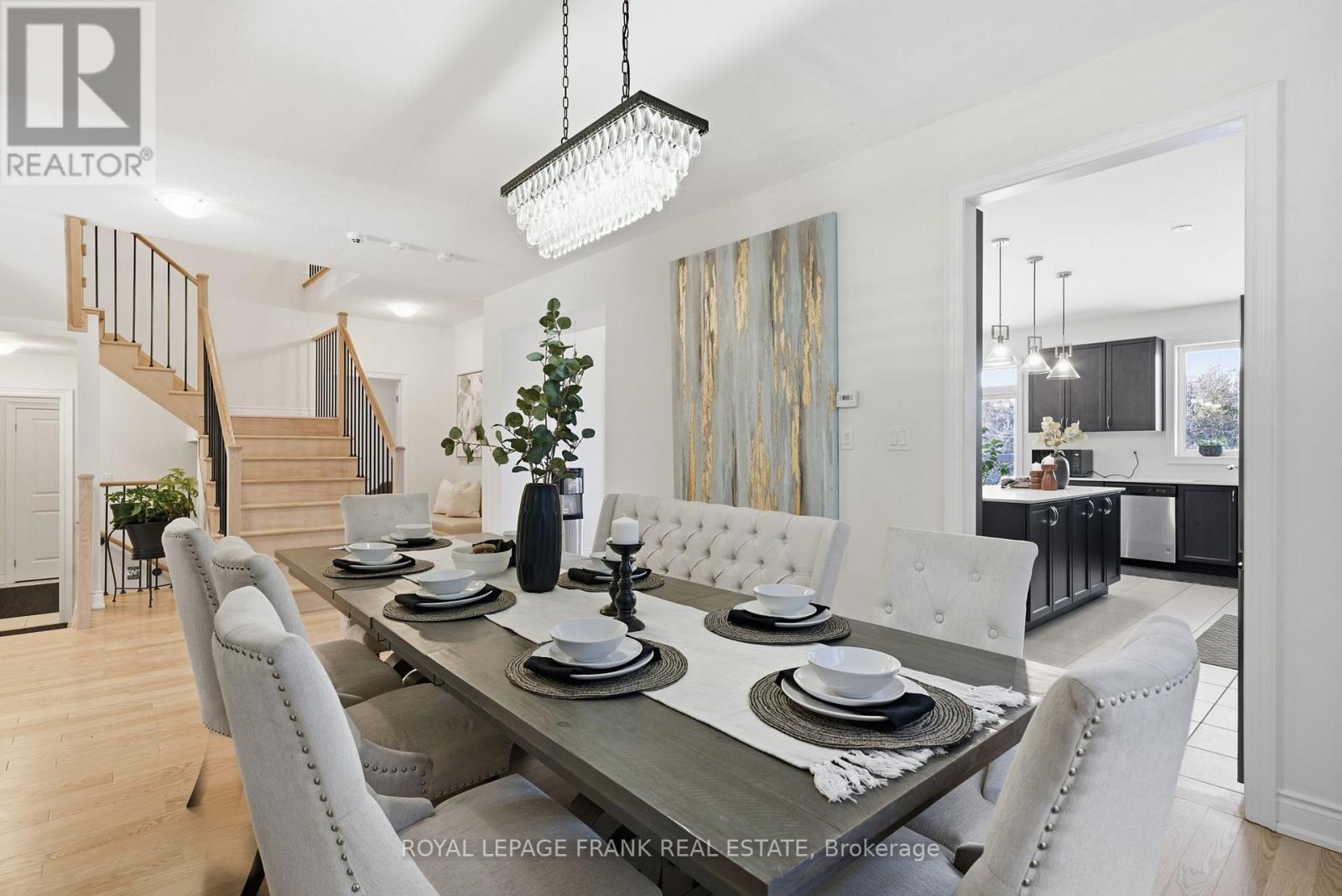 60 Hennessey Crescent, Kawartha Lakes, Ontario  K9V 0P3 - Photo 12 - X12807752