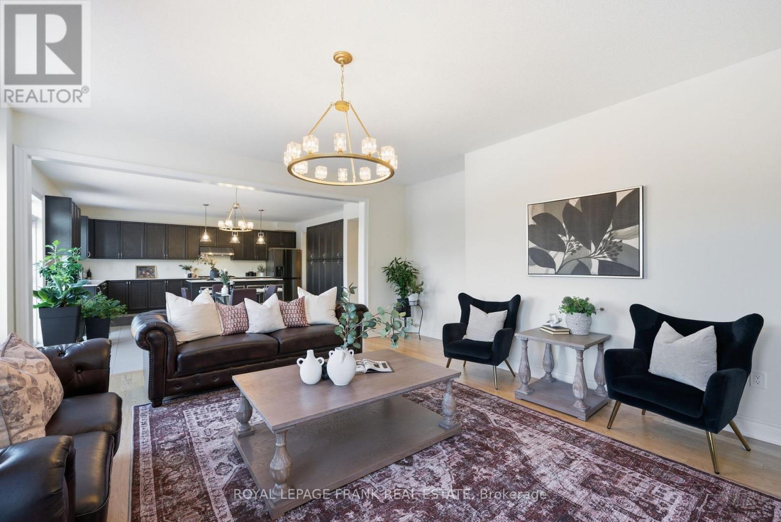 60 Hennessey Crescent, Kawartha Lakes, Ontario  K9V 0P3 - Photo 21 - X12807752