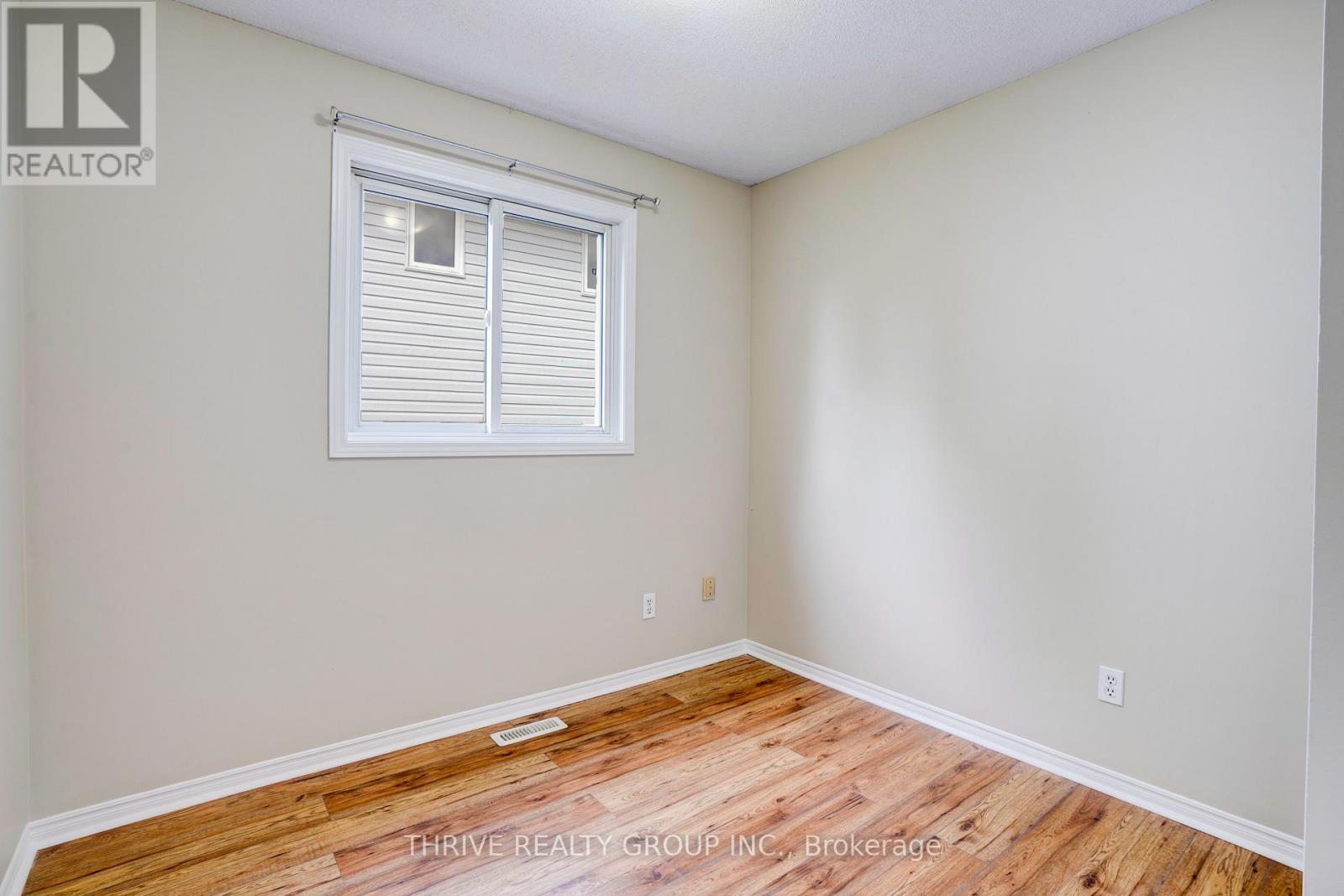 897 Thistledown Way, London North, Ontario N6G 4Z7 - Photo 14 - X12807746