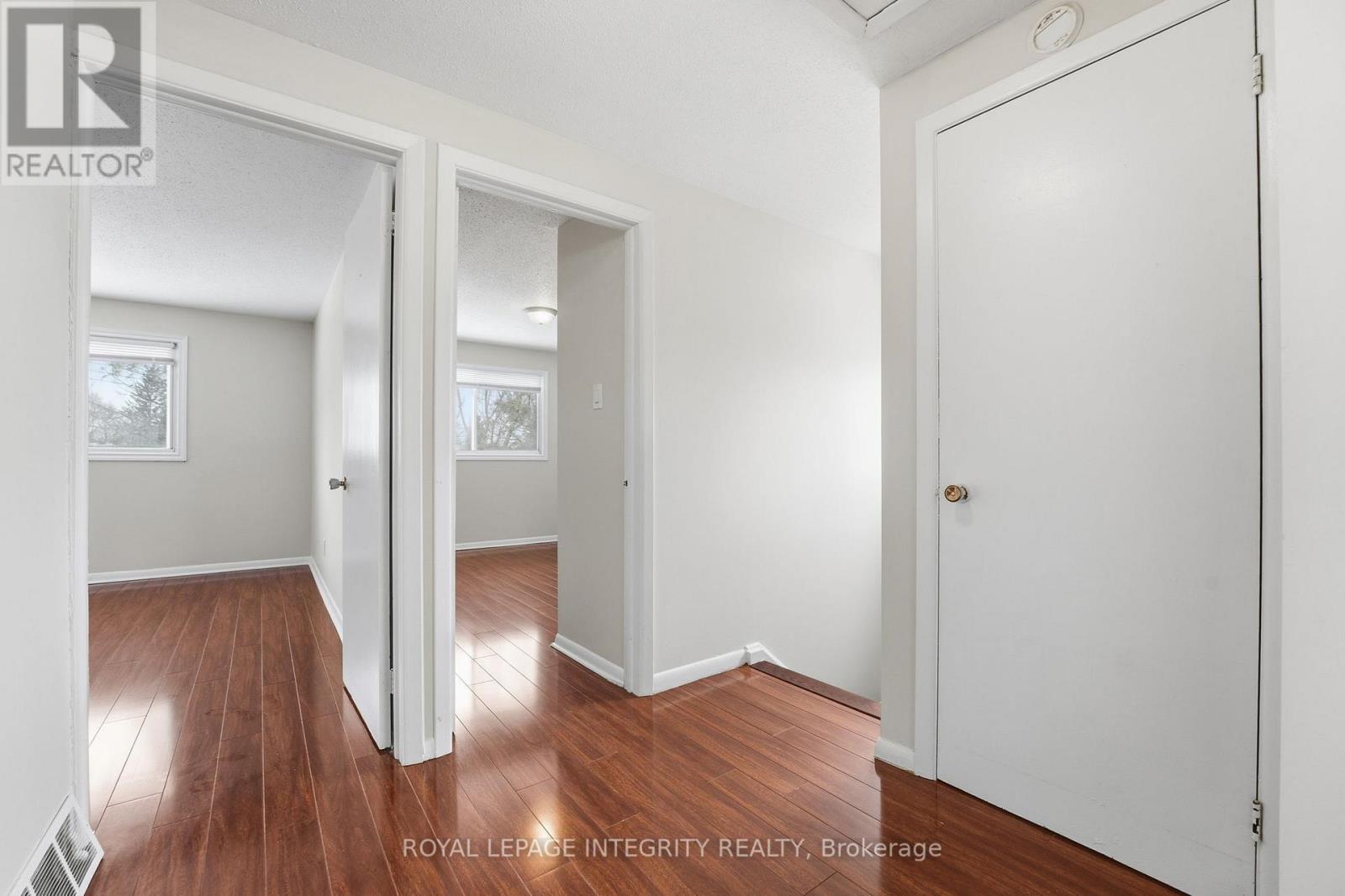 1281 Meadowlands Drive E, Ottawa, Ontario  K2E 6K4 - Photo 20 - X12807726