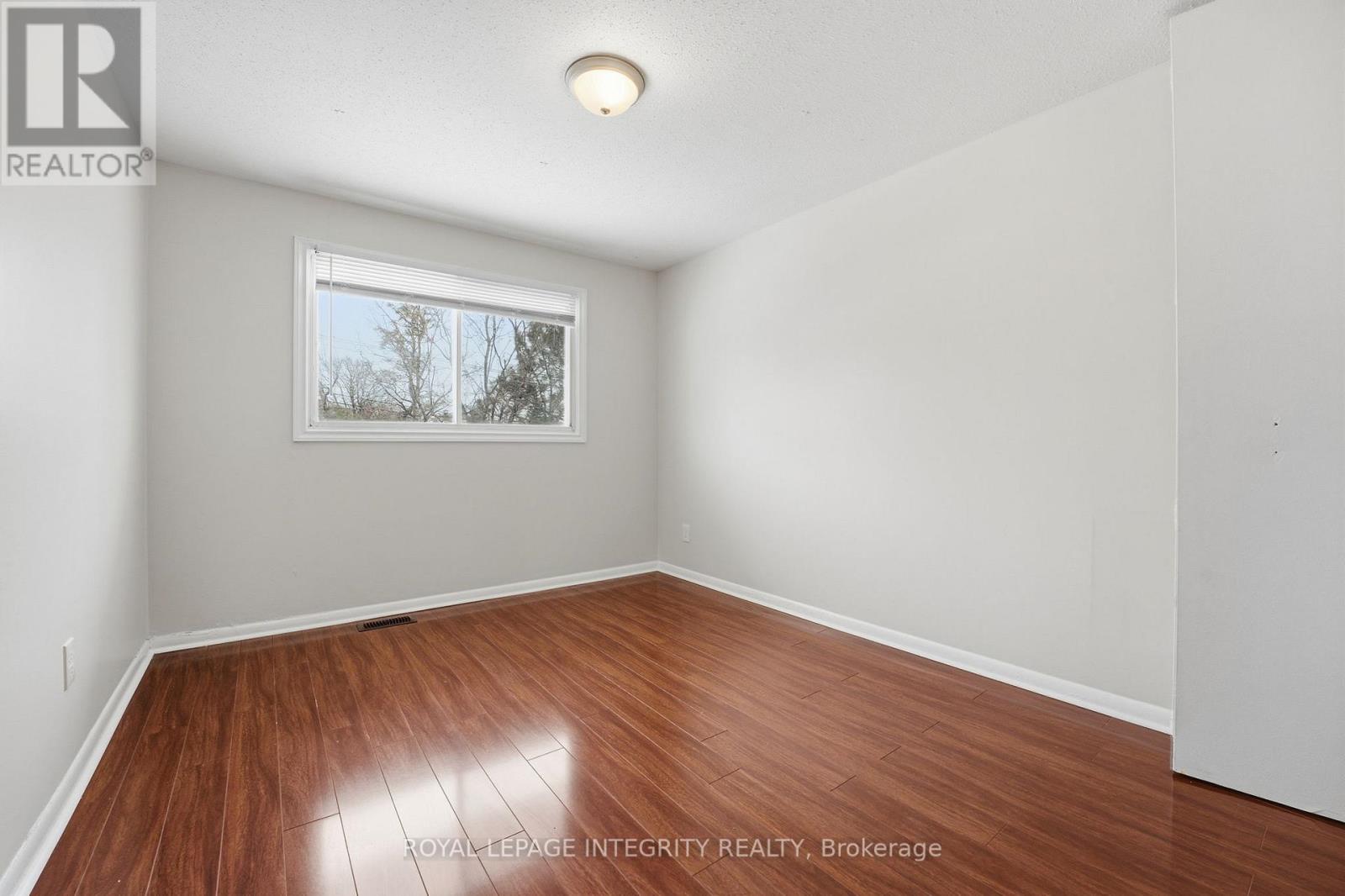 1281 Meadowlands Drive E, Ottawa, Ontario  K2E 6K4 - Photo 23 - X12807726