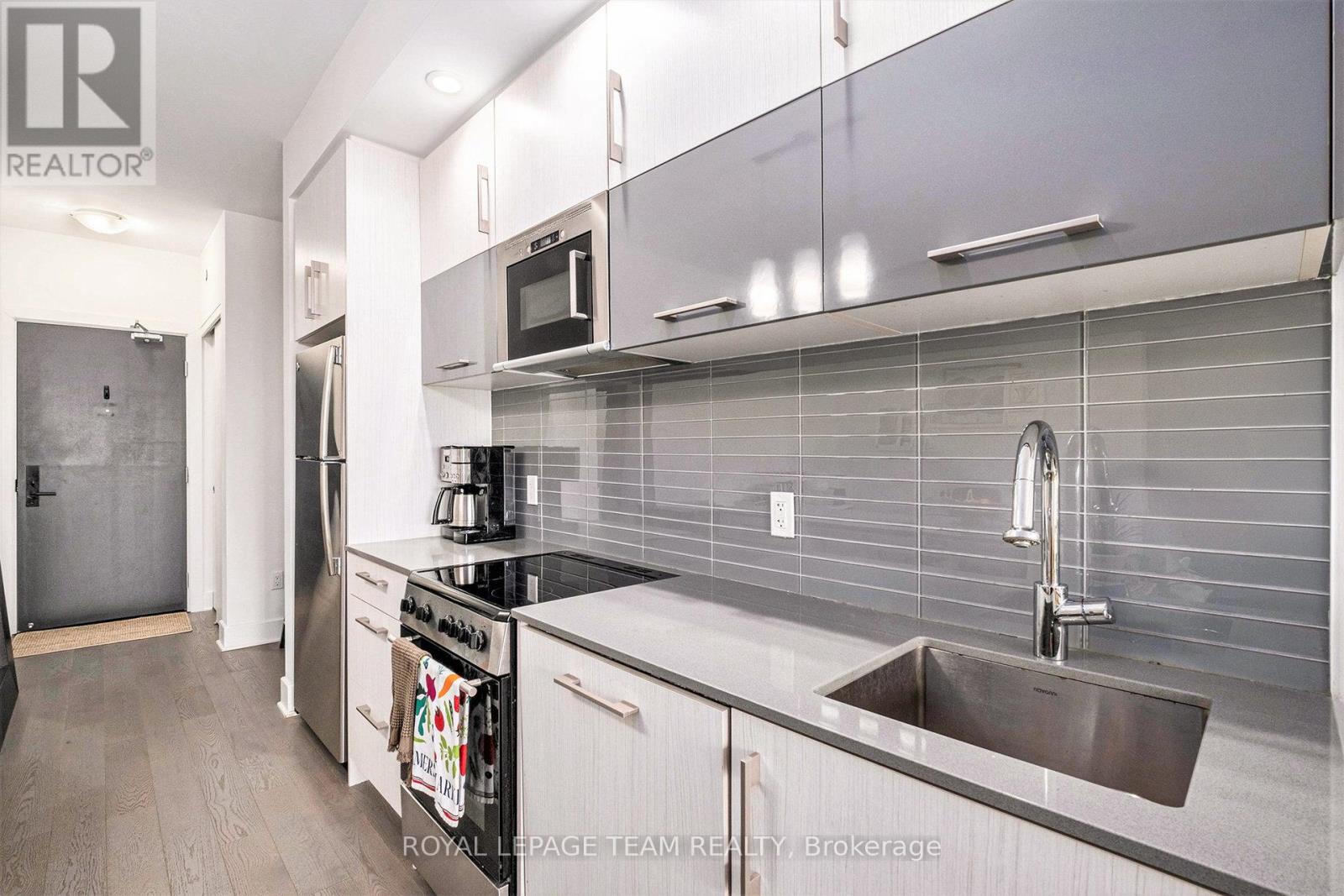 714 - 255 Bay Street, Ottawa, Ontario  K1R 0C5 - Photo 10 - X12807816