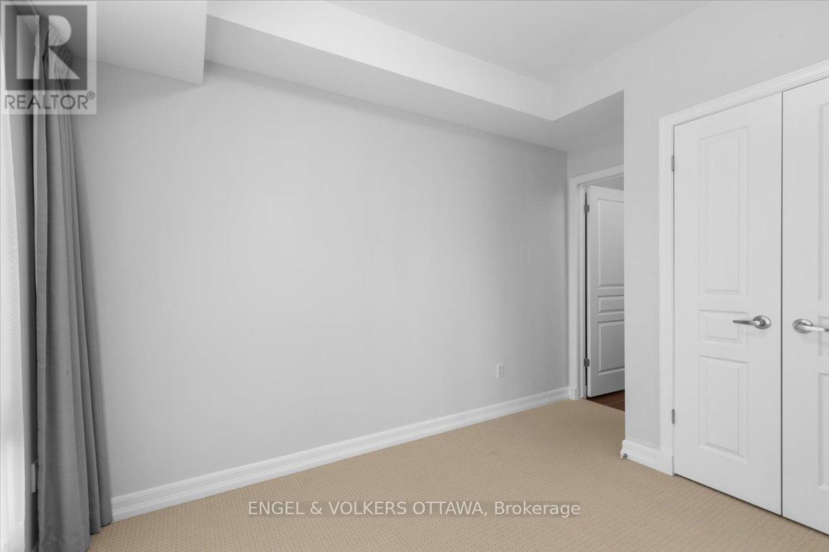 213 - 238 Besserer Street, Ottawa, Ontario  K1N 6B1 - Photo 10 - X12807824