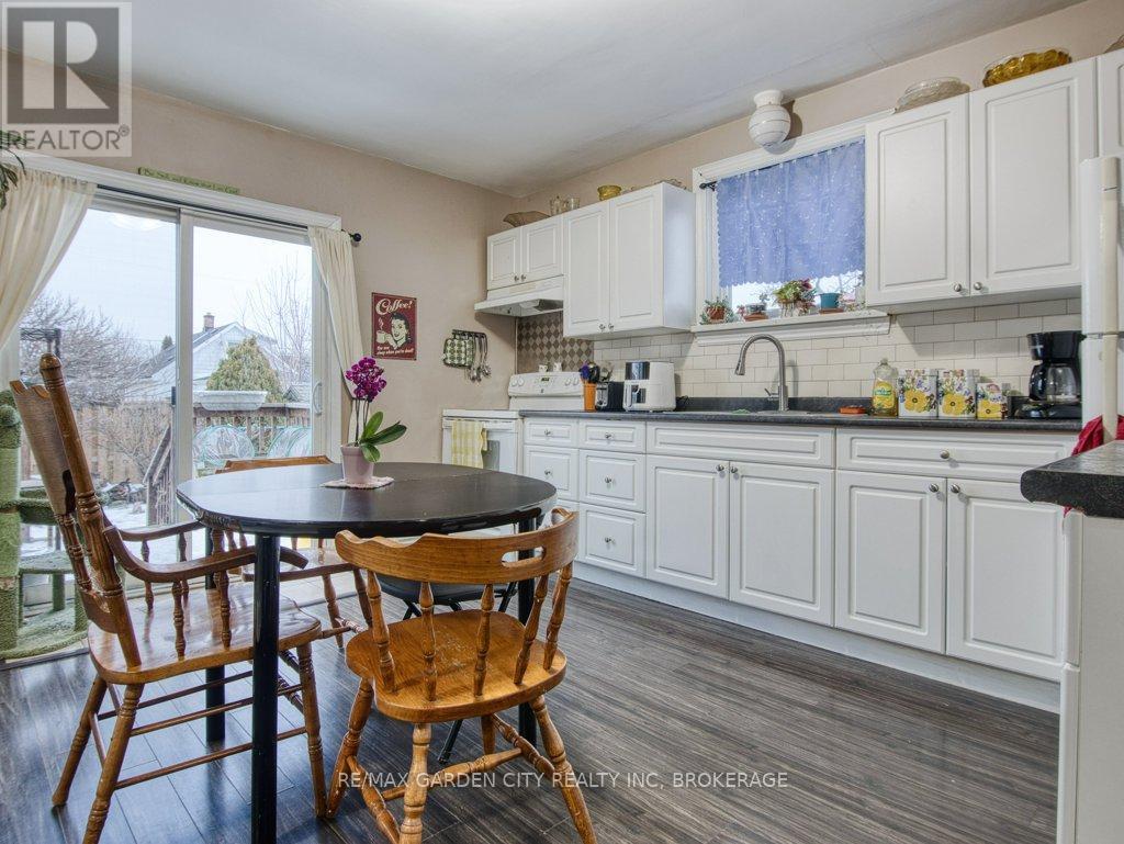 28 Charles Avenue, St. Catharines, Ontario  L2M 5S9 - Photo 27 - X12807734