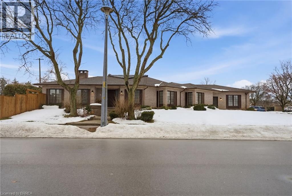 132 OAK Street, Simcoe, Ontario