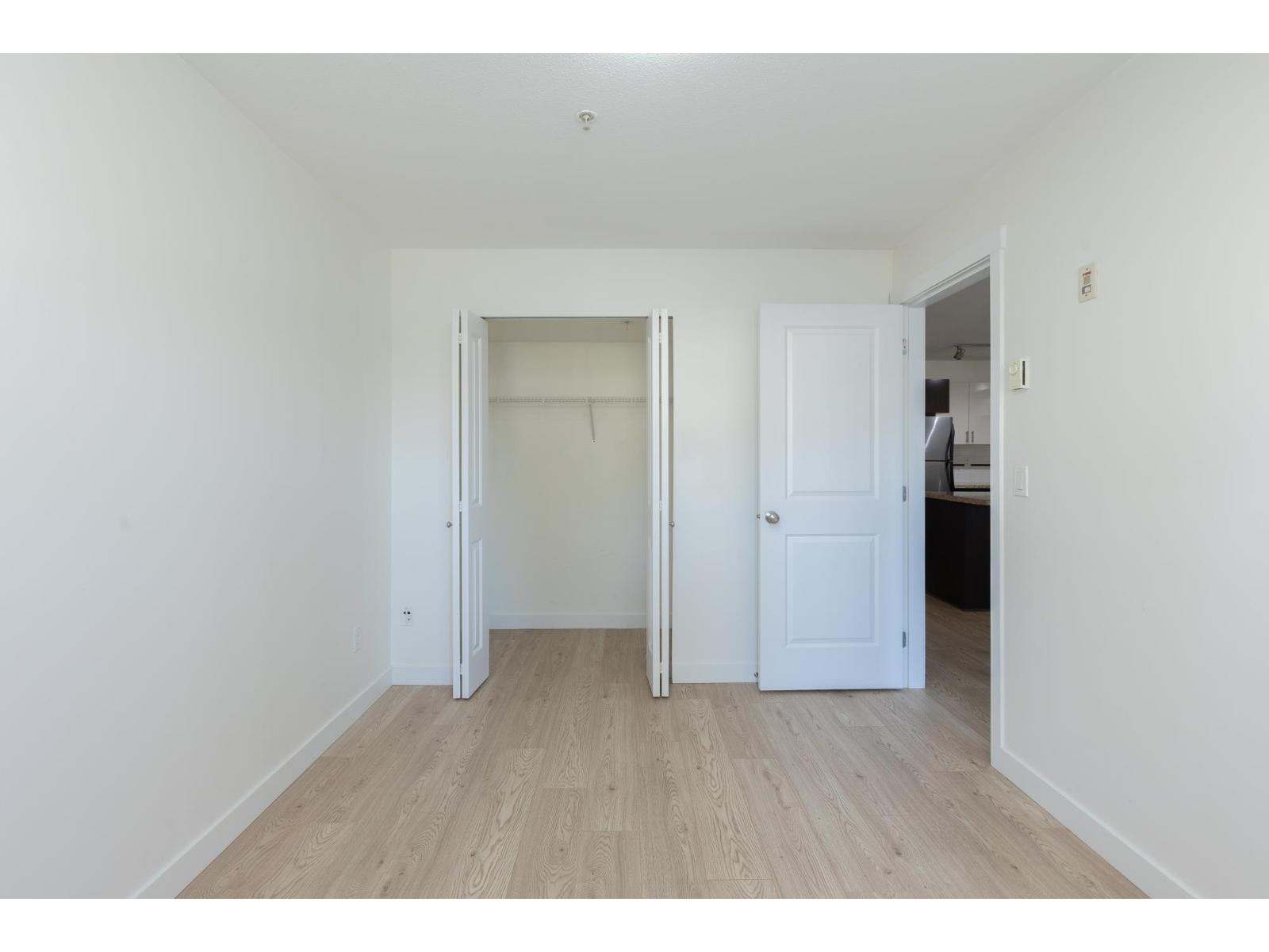 202 14960 102a Avenue, Surrey, British Columbia  V3R 6A3 - Photo 27 - R3091533