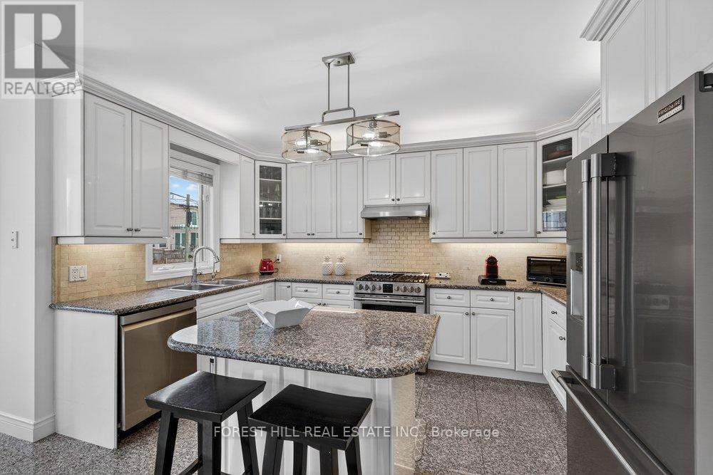 337 Greenfield Avenue, Toronto, Ontario  M2N 3E7 - Photo 9 - C12807710