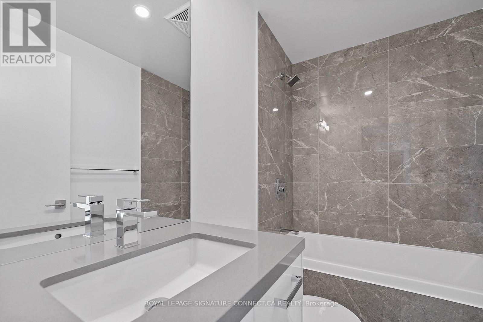 1906 - 284 King Street E, Toronto, Ontario  M5A 1K4 - Photo 11 - C12807722