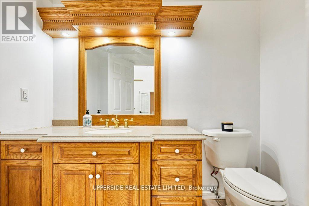 1201 Abbey Road, Pickering, Ontario  L1X 1W1 - Photo 11 - E12807642