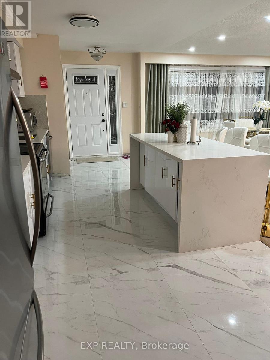 671 Adelaide Avenue E, Oshawa, Ontario  L1G 2A7 - Photo 2 - E12807664