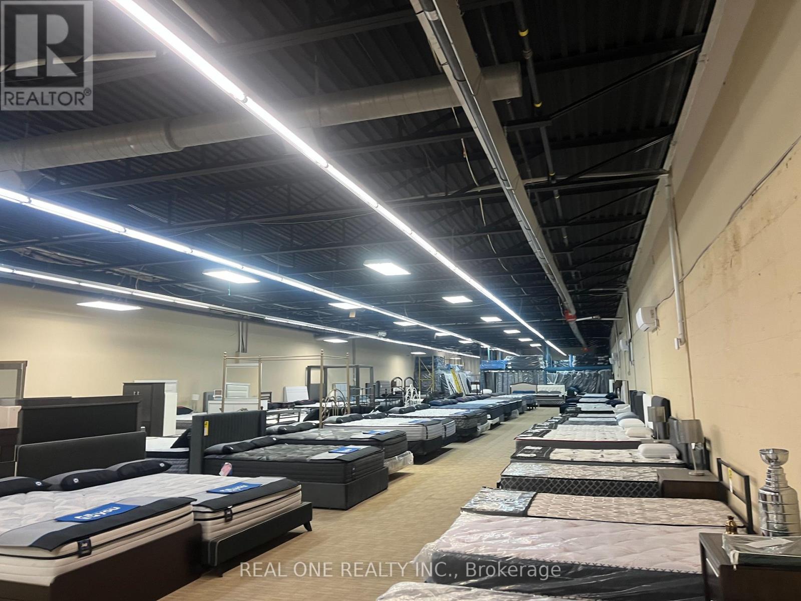 1149 Kennedy Road, Toronto, Ontario  M1P 2K8 - Photo 5 - E12807680