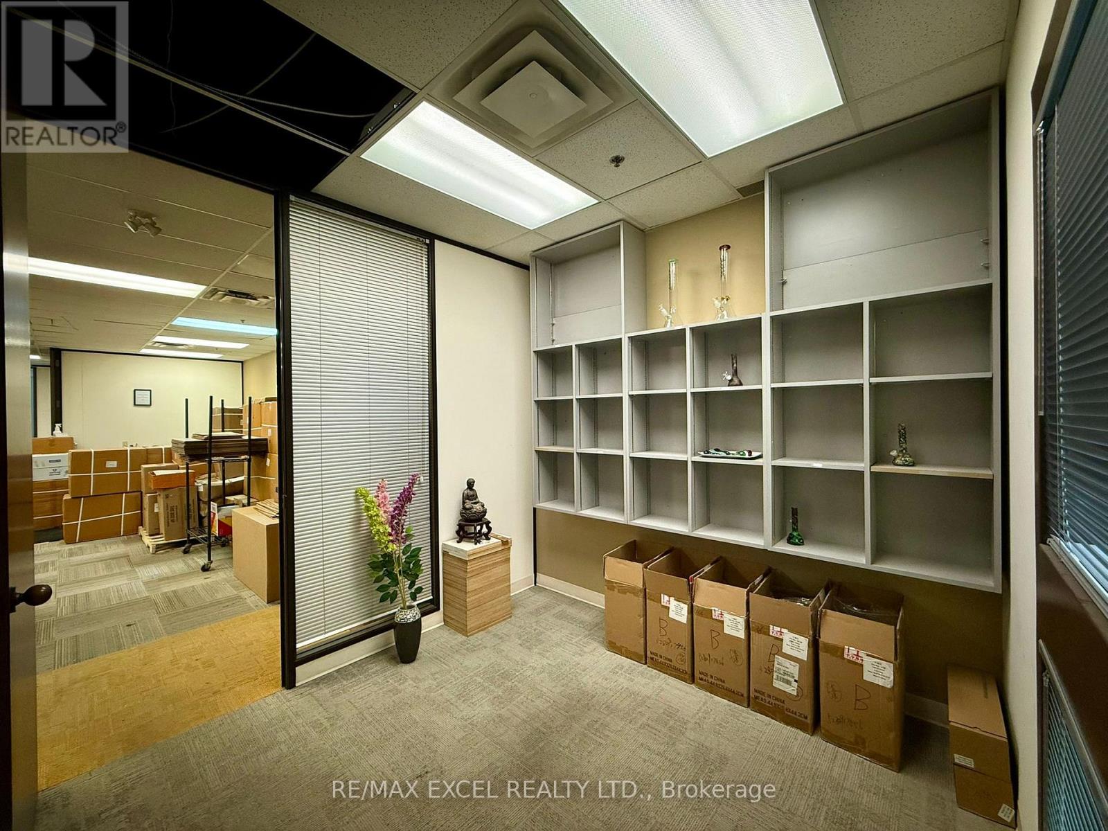 8 - 151 Esna Park Drive, Markham, Ontario  L3R 3B1 - Photo 6 - N12807704