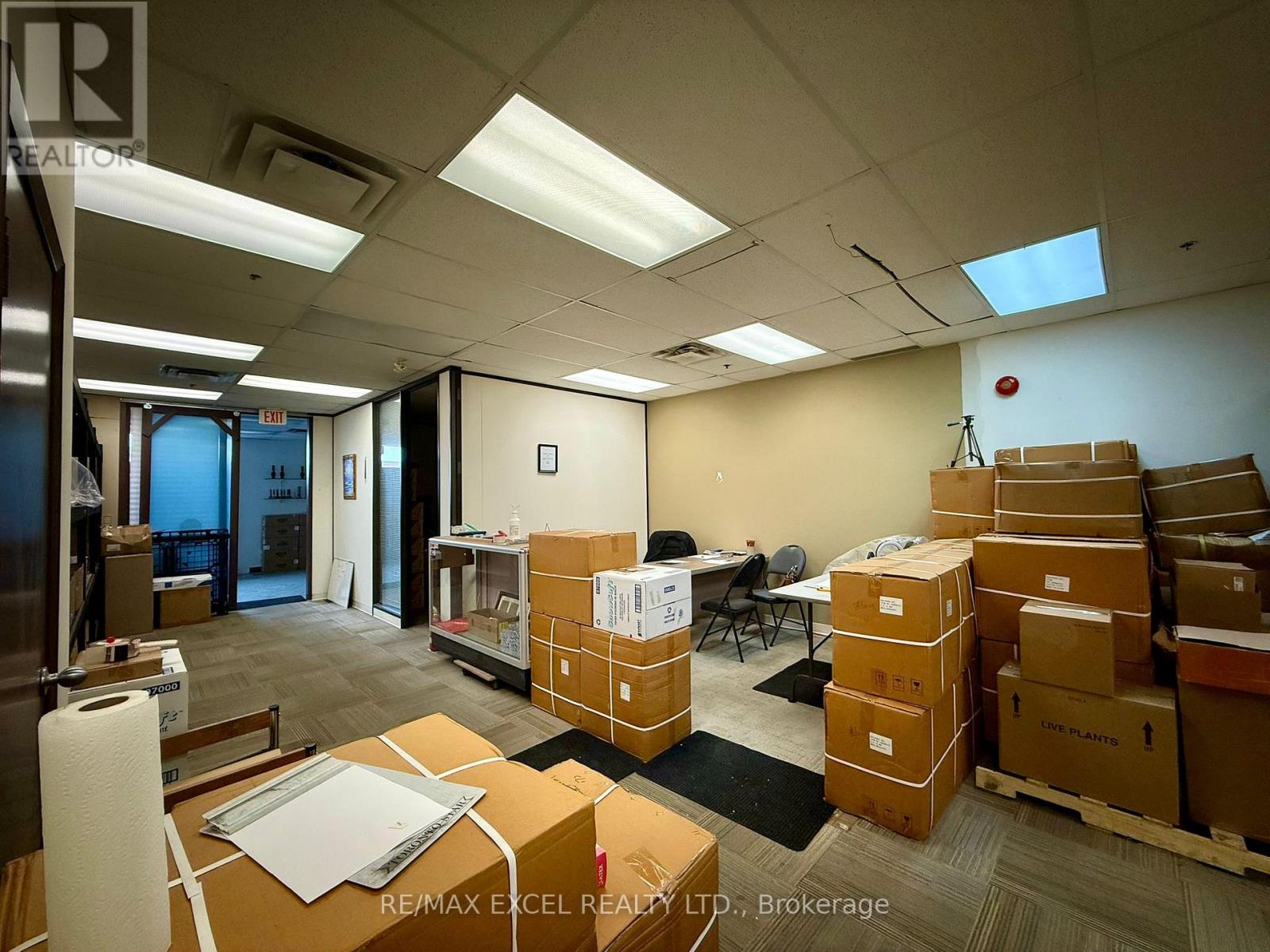 8 - 151 Esna Park Drive, Markham, Ontario  L3R 3B1 - Photo 8 - N12807704