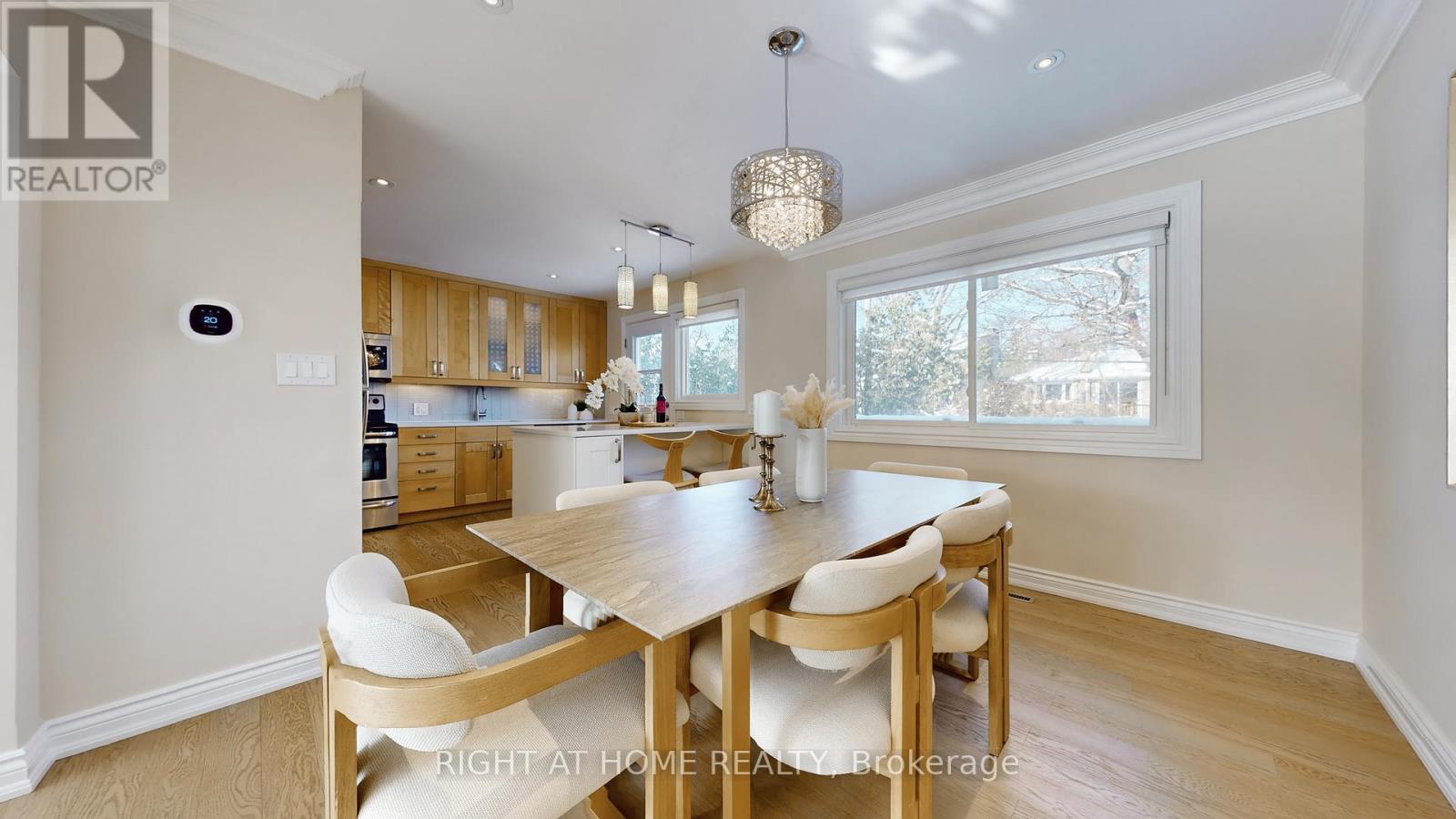 12 Courtham Avenue, Markham, Ontario  L3T 1G3 - Photo 17 - N12770252