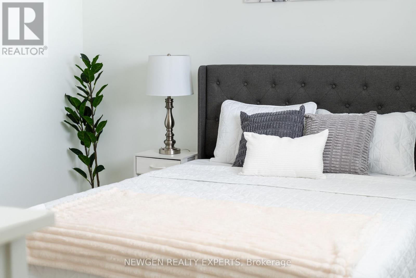 648 Edwards Avenue, Milton, Ontario  L9T 6B2 - Photo 33 - W12807720