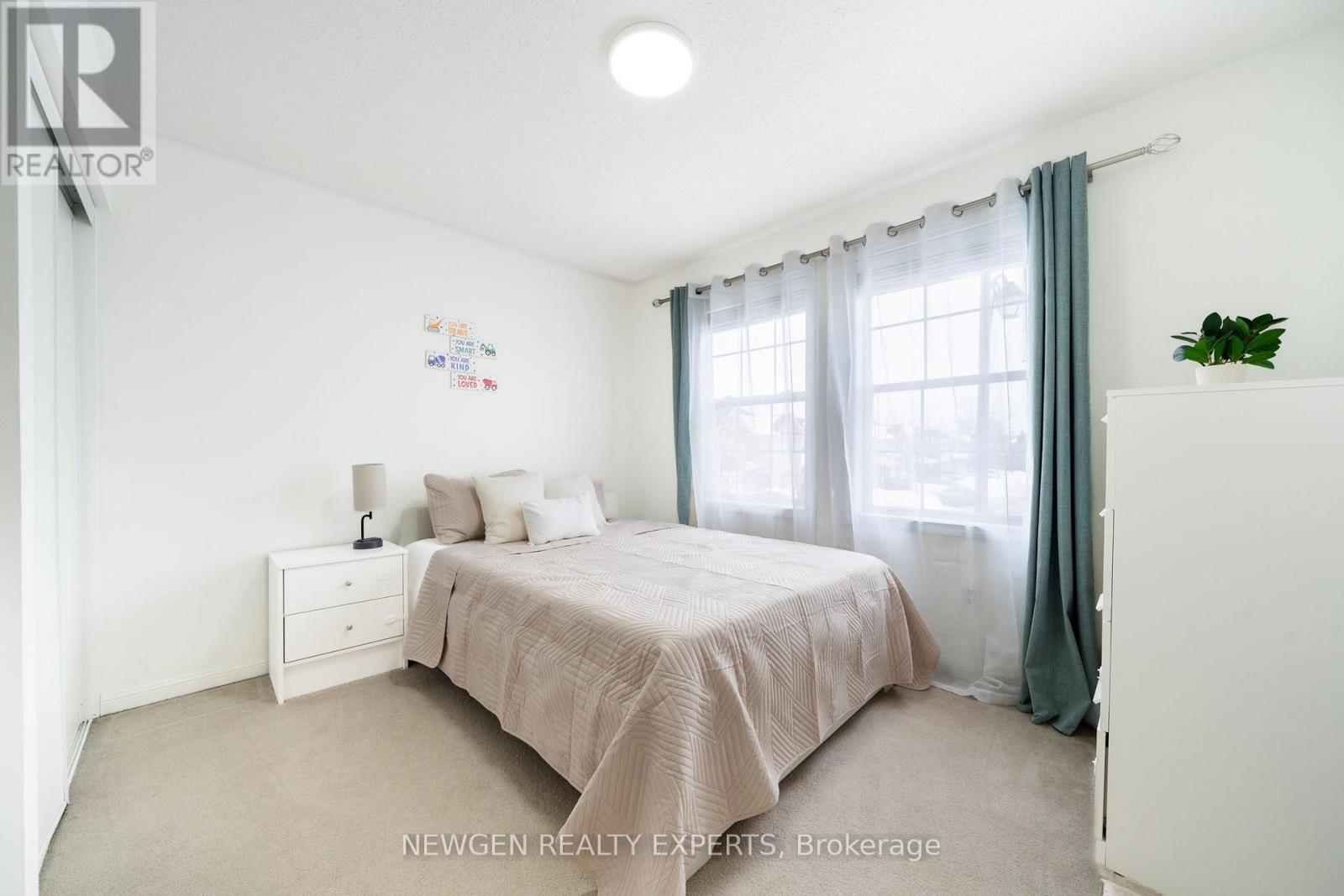 648 Edwards Avenue, Milton, Ontario  L9T 6B2 - Photo 38 - W12807720