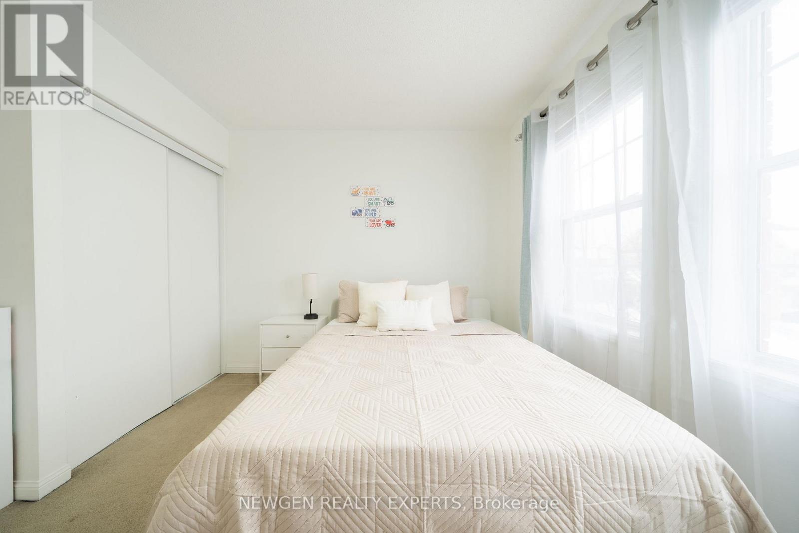 648 Edwards Avenue, Milton, Ontario  L9T 6B2 - Photo 40 - W12807720