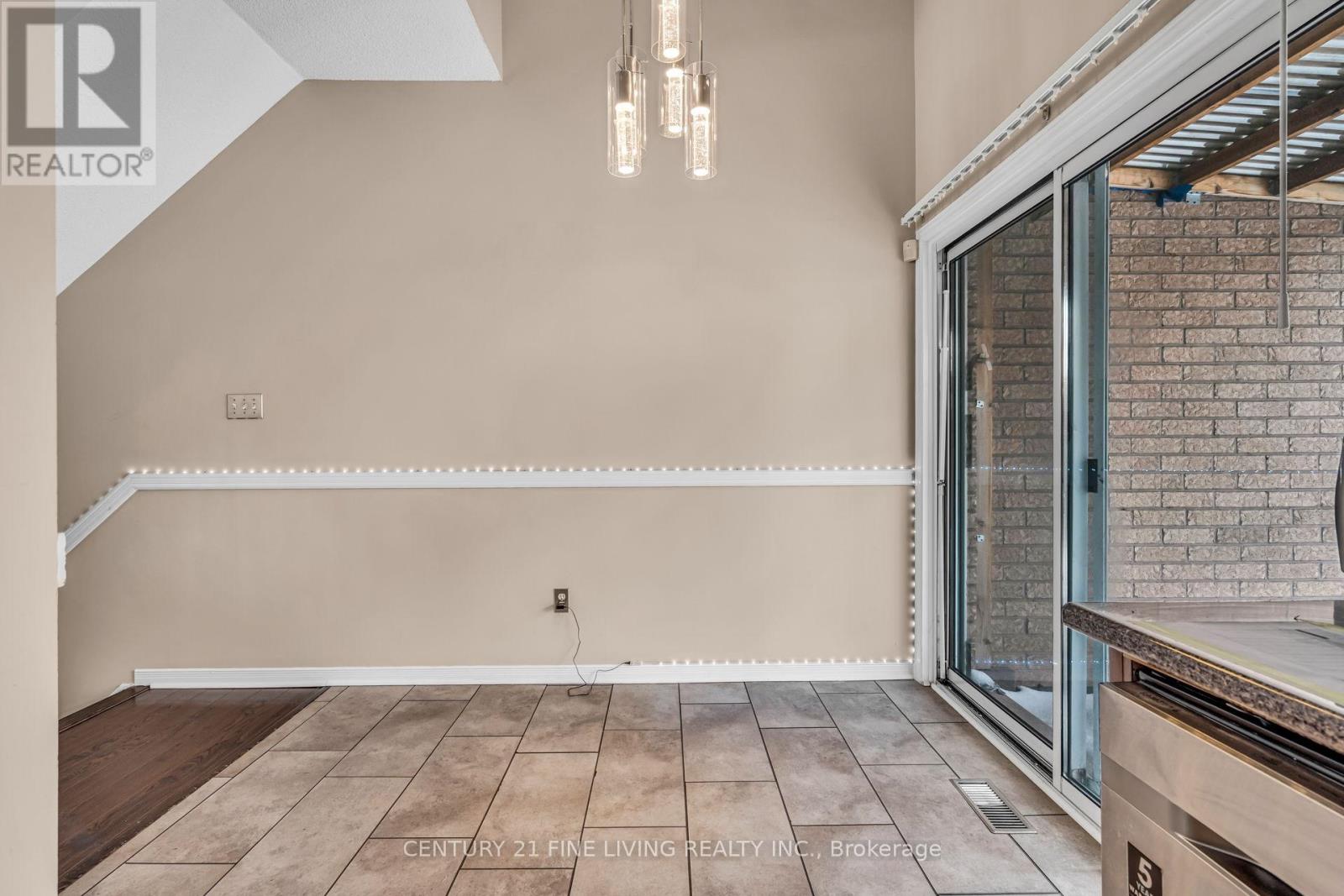 209 Provincial Place, Brampton, Ontario  L6S 6C1 - Photo 19 - W12807736