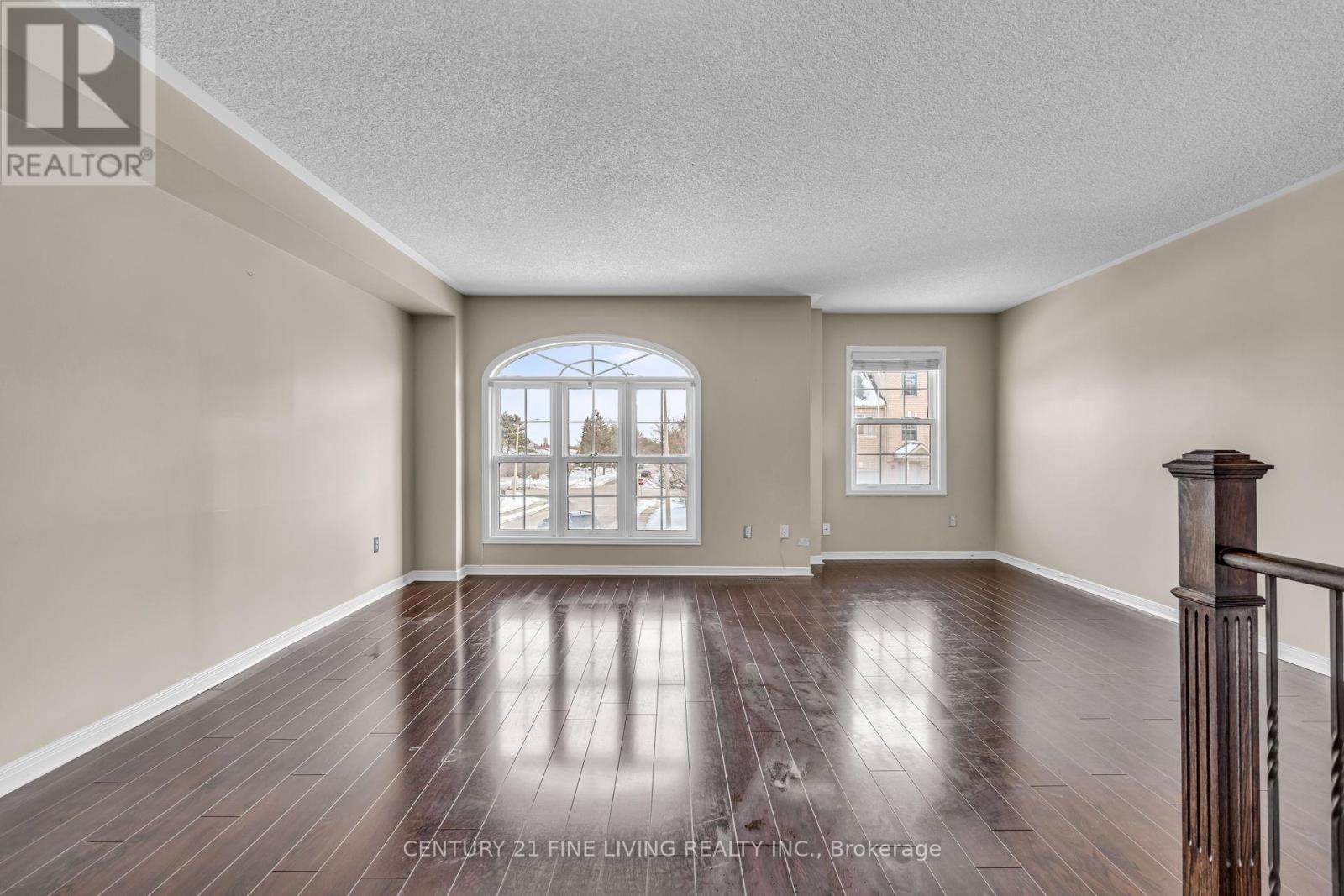 209 Provincial Place, Brampton, Ontario  L6S 6C1 - Photo 7 - W12807736