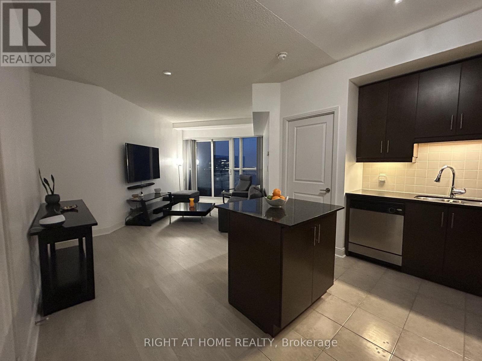 1806 - 50 Absolute Avenue, Mississauga, Ontario  L4Z 0A8 - Photo 5 - W12807772