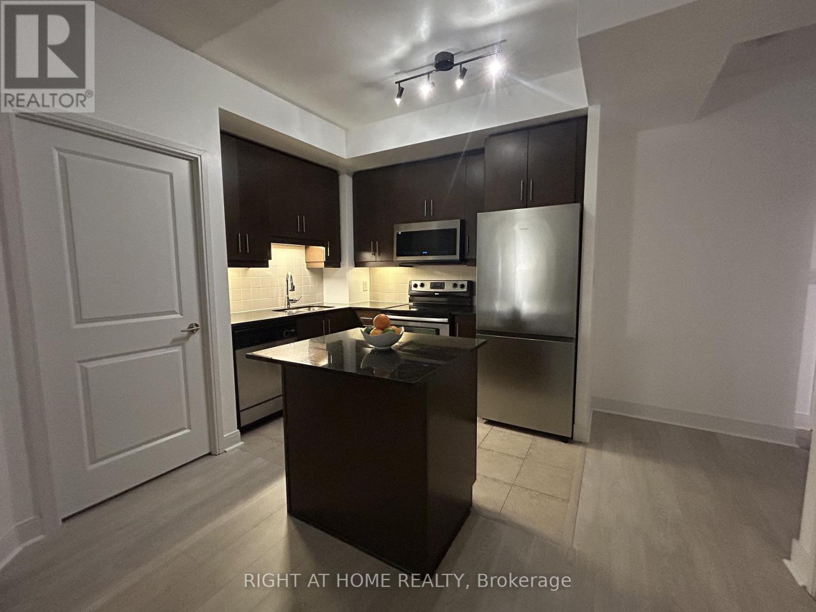 1806 - 50 Absolute Avenue, Mississauga, Ontario  L4Z 0A8 - Photo 6 - W12807772