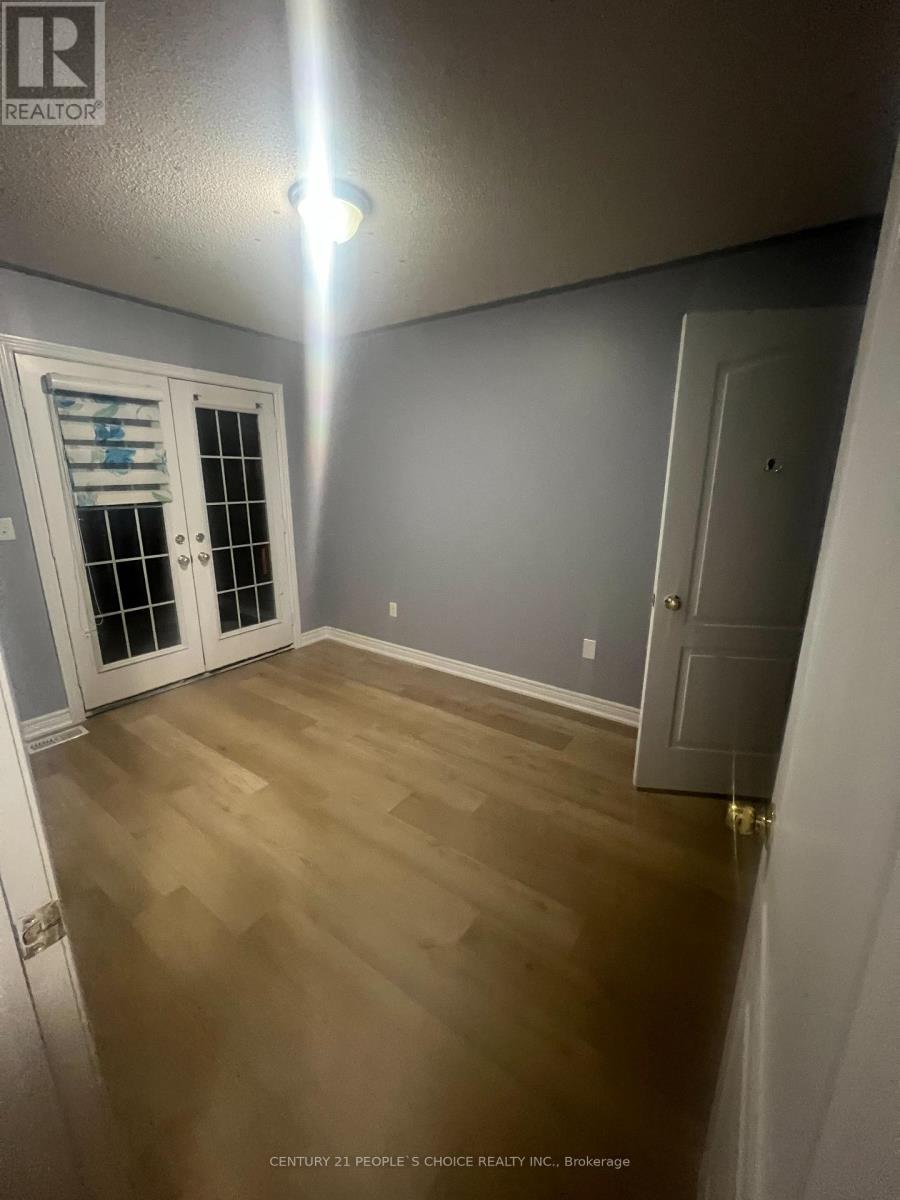 85 Aspermont Crescent, Brampton, Ontario  L6P 0W4 - Photo 13 - W12807792