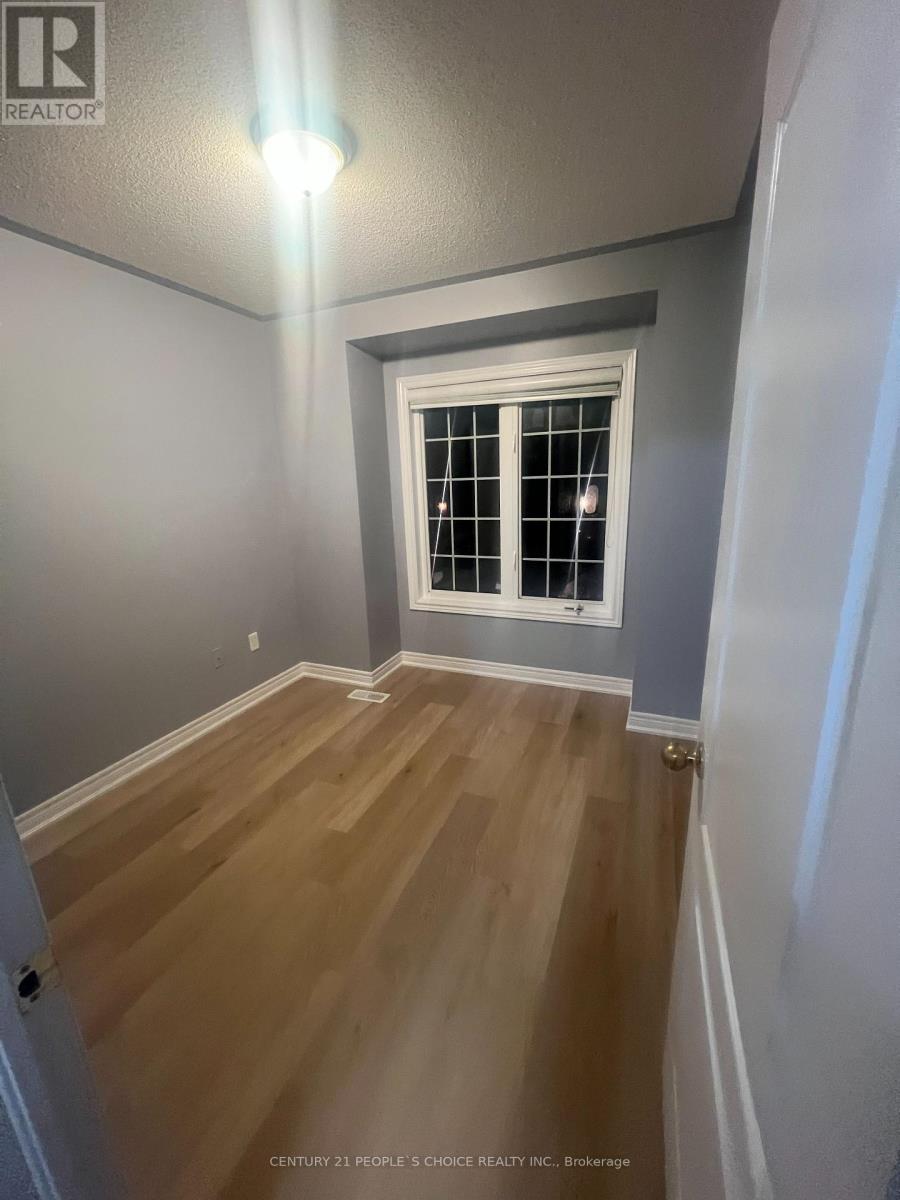 85 Aspermont Crescent, Brampton, Ontario  L6P 0W4 - Photo 25 - W12807792