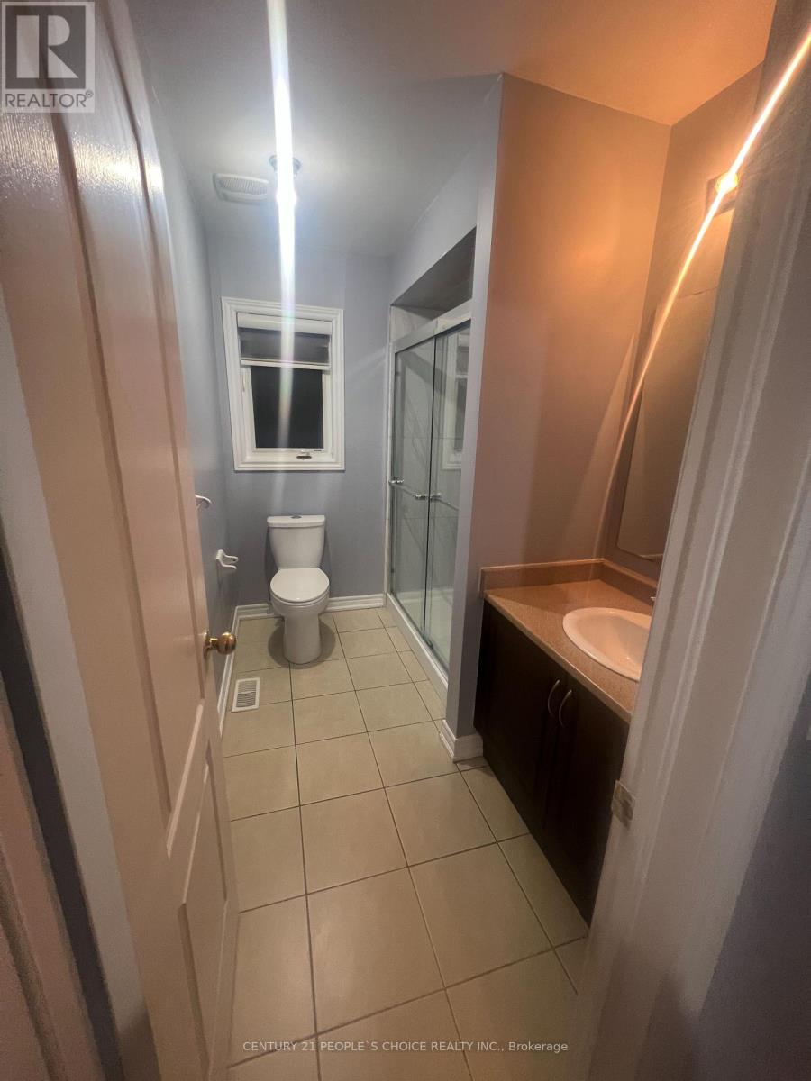 85 Aspermont Crescent, Brampton, Ontario  L6P 0W4 - Photo 27 - W12807792