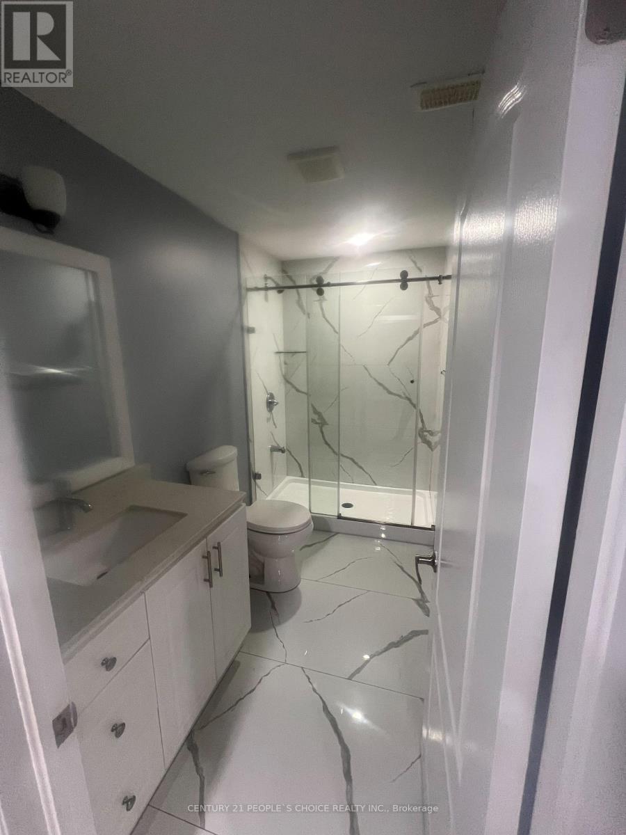 85 Aspermont Crescent, Brampton, Ontario  L6P 0W4 - Photo 28 - W12807792