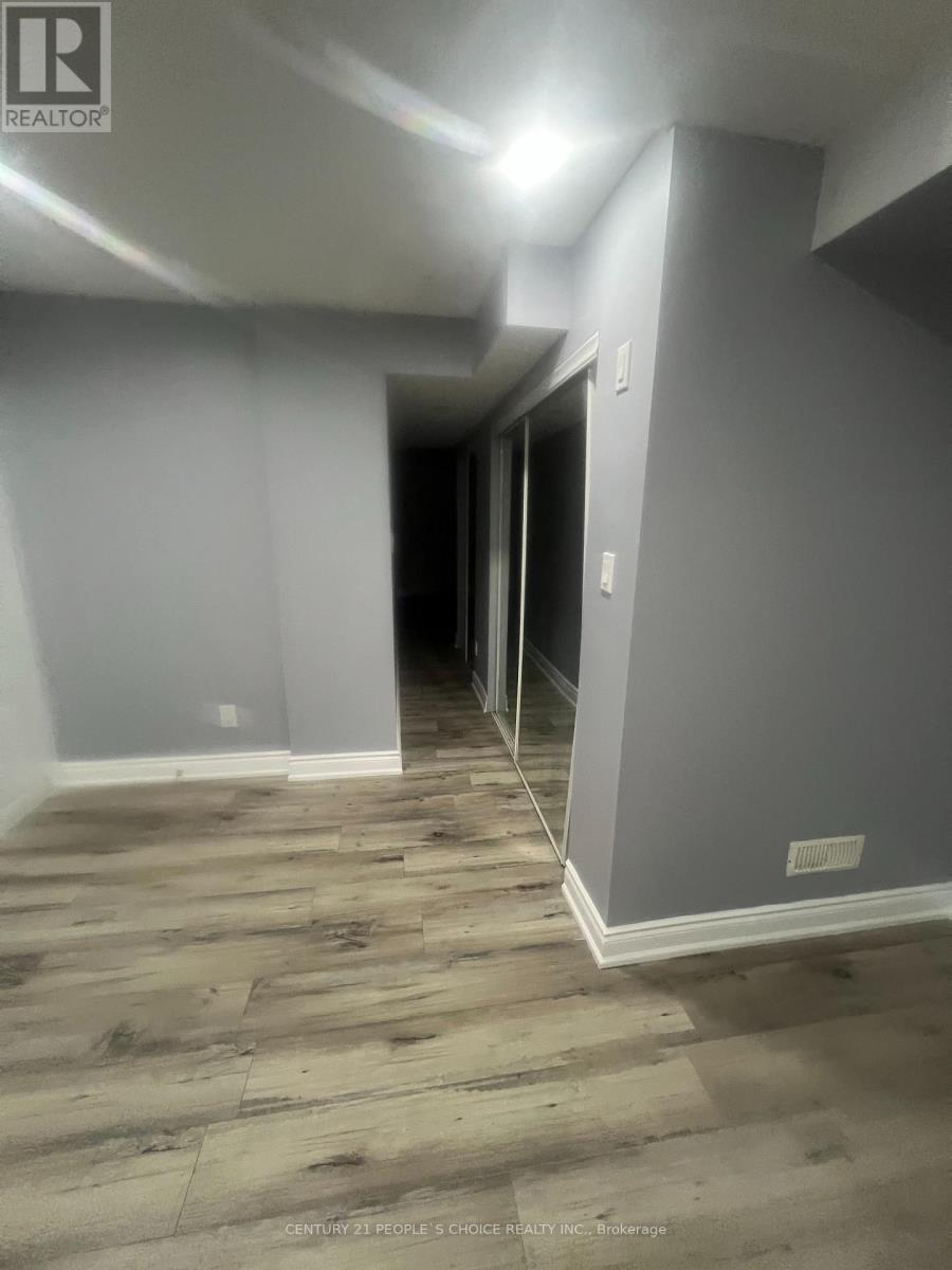 85 Aspermont Crescent, Brampton, Ontario  L6P 0W4 - Photo 31 - W12807792