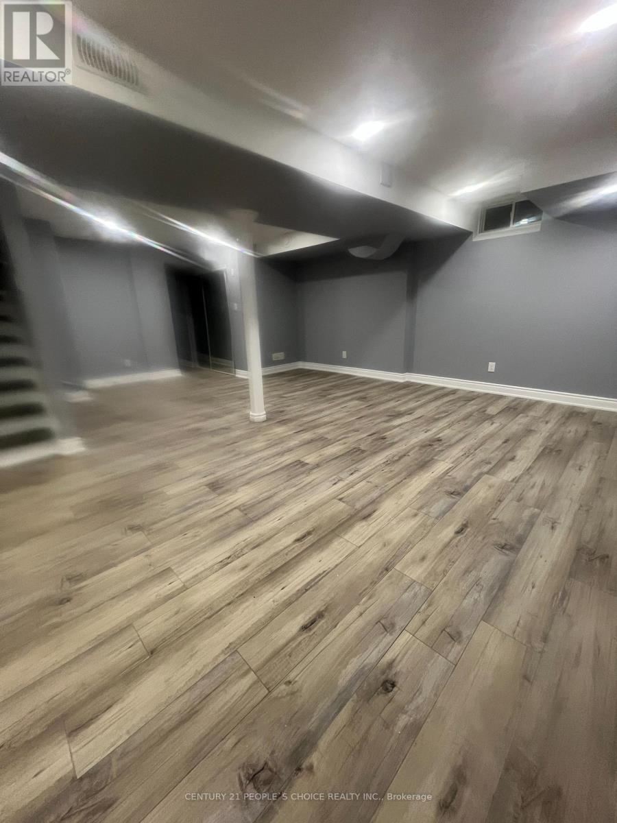 85 Aspermont Crescent, Brampton, Ontario  L6P 0W4 - Photo 35 - W12807792