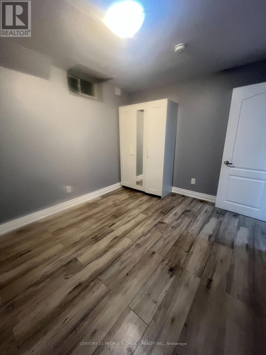 85 Aspermont Crescent, Brampton, Ontario  L6P 0W4 - Photo 37 - W12807792