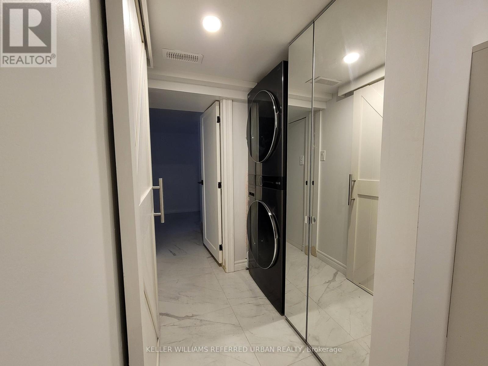 1 - 84 Foch Avenue, Toronto, Ontario  M8W 3X6 - Photo 13 - W12807796